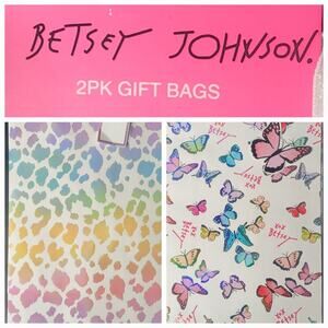 Betsey Johnson 2 Pk Gift Bags Pastel Rainbow Leopard Print Butterflies XOXO NWT‎